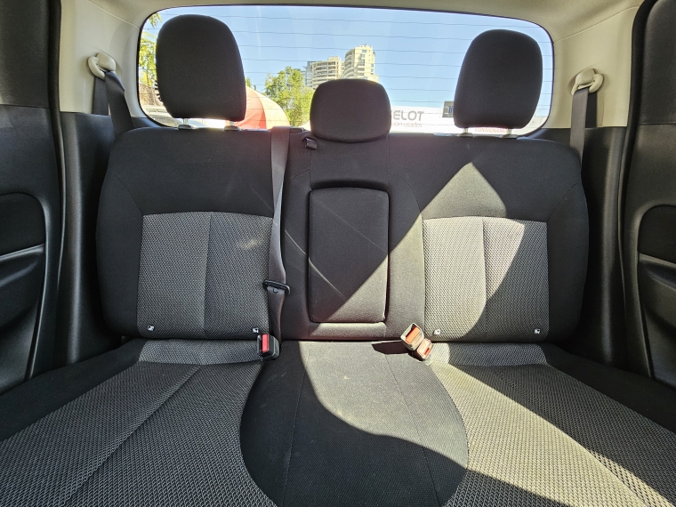Mitsubishi L200 L200 Dakar 4x4 2.2 2024 Usado en Rosselot Usados