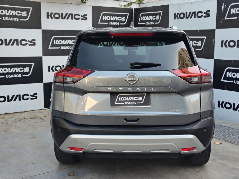Nissan X-trail 2.5  Exclusive  At  4x4 2023 Usado  Usado en Kovacs Usados