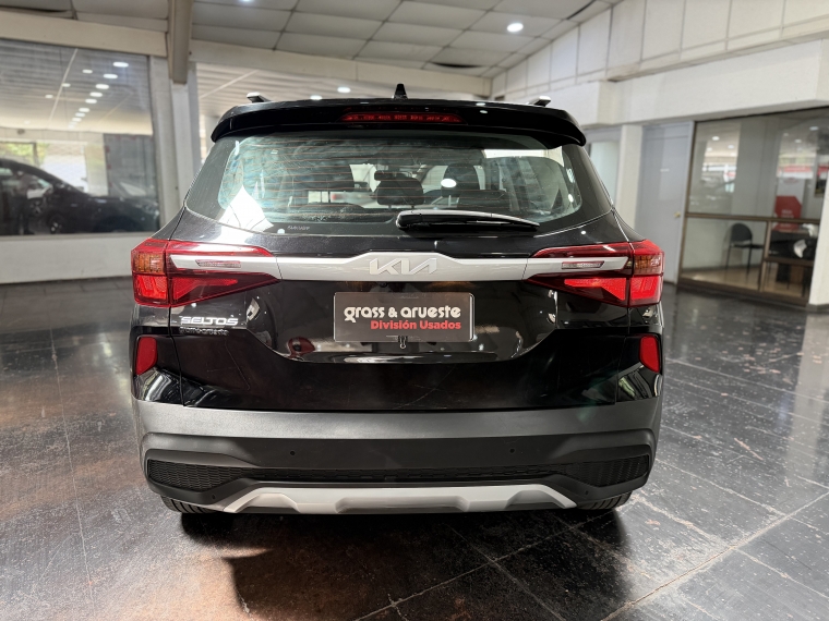 Kia Seltos Ex 1.6l Aut 2024  Usado en Grass & Arueste