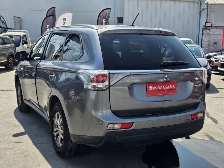 Mitsubishi Outlander Outlander 4x2 At 2.0 Ac 2015 Usado en Rosselot Usados