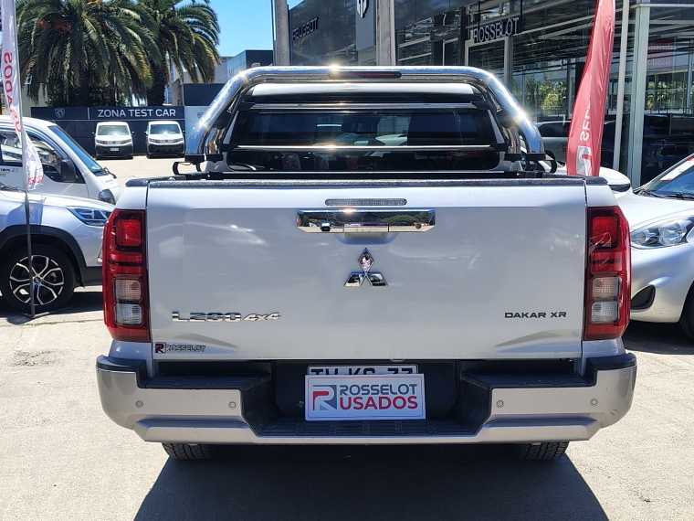 Mitsubishi L200 New L200 D/c Dakar Xr Aut 2.4 4x4 2025 Usado en Rosselot Usados