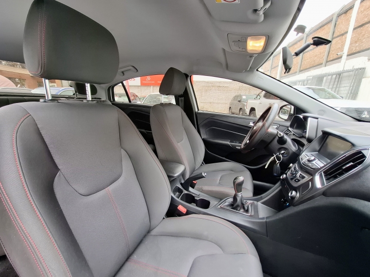Chery Arrizo 5 Arrizo 5 1.5 2022 Usado en Rosselot Usados