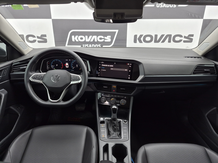 Volkswagen Jetta 1.4 Comfortline Sky At 2024 Usado  Usado en Kovacs Usados