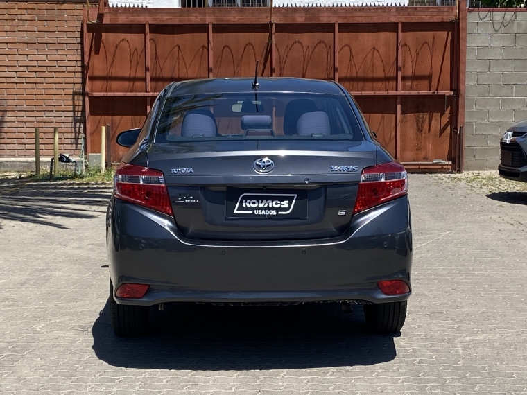 Toyota Yaris 1.5 Gli 151pe1 At 2018 Usado  Usado en Kovacs Usados
