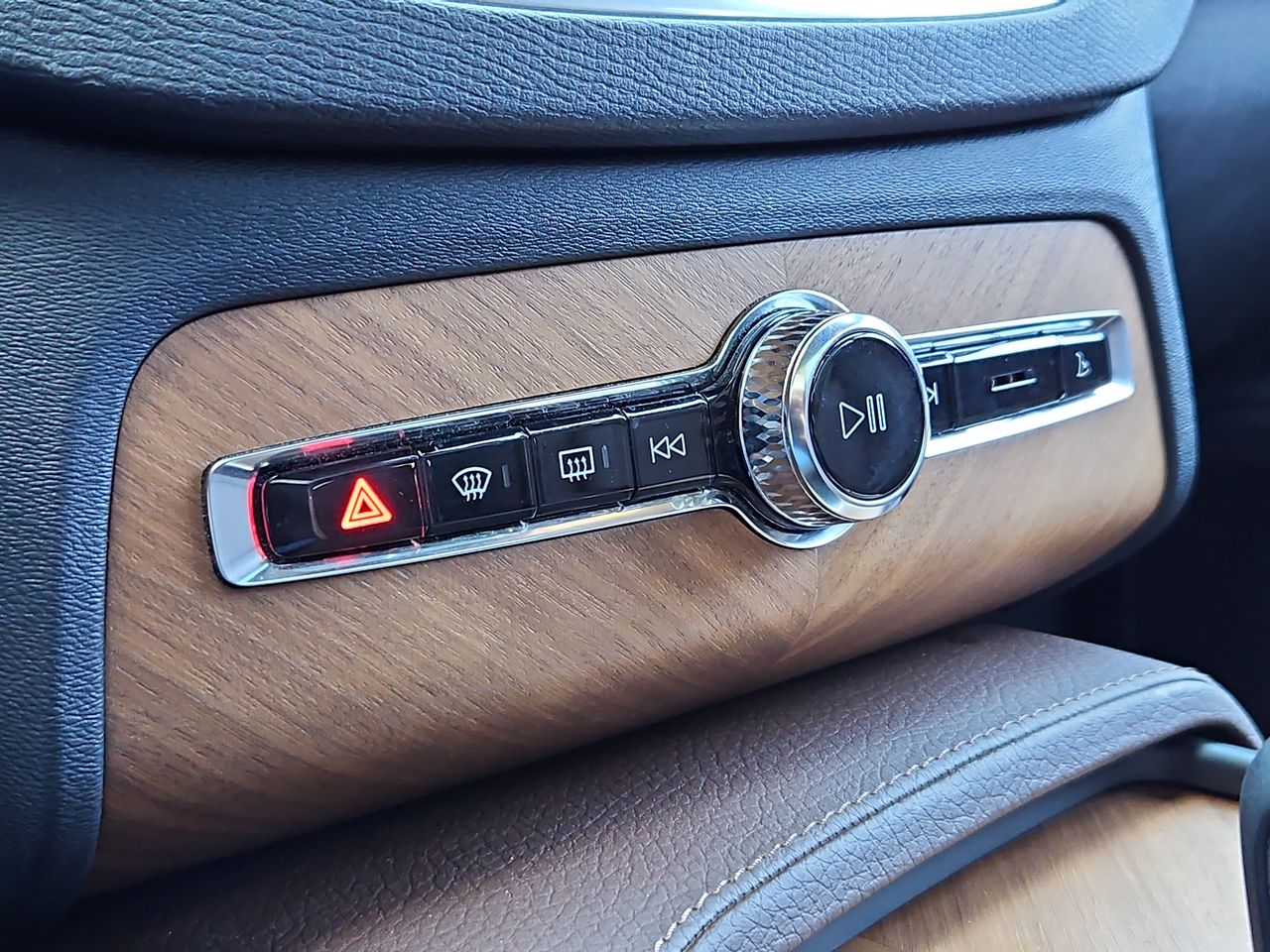 Volvo Xc90 Xc90 Ii B6 4x4 2.0 Aut 2023 Usado en Usados de Primera - Sergio Escobar