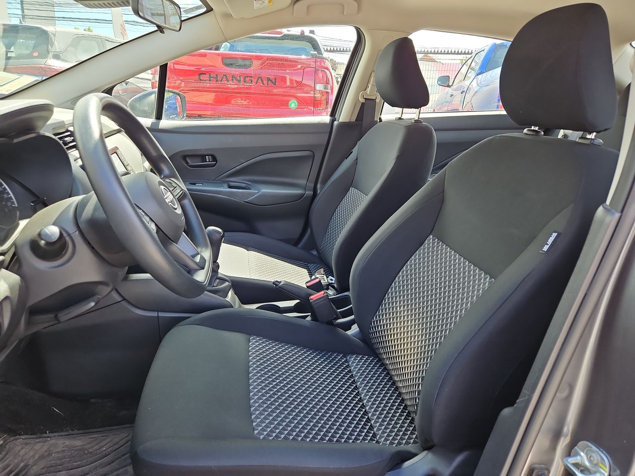 Nissan Versa Versa Mt 4x2 1.6 2025 Usado en Usados de Primera - Sergio Escobar