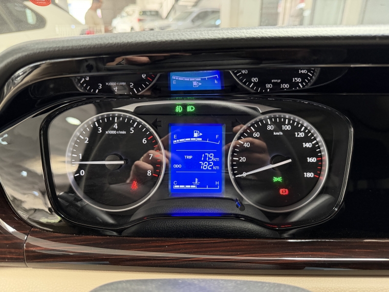 Kyc V5 cargo van 1.5l 5mt Ac 2026  Usado en Grass & Arueste