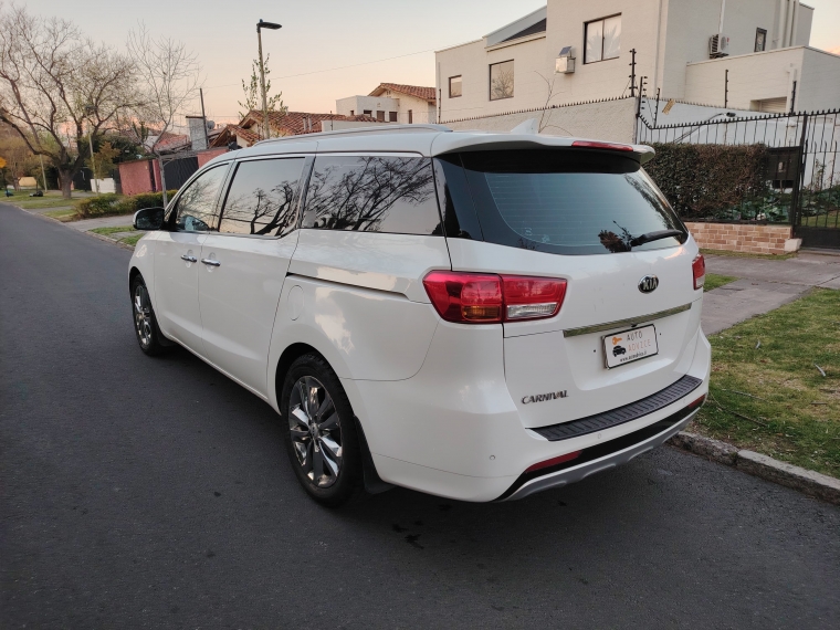 Kia Grand carnival Limited  2018 Usado en Autoadvice Autos Usados