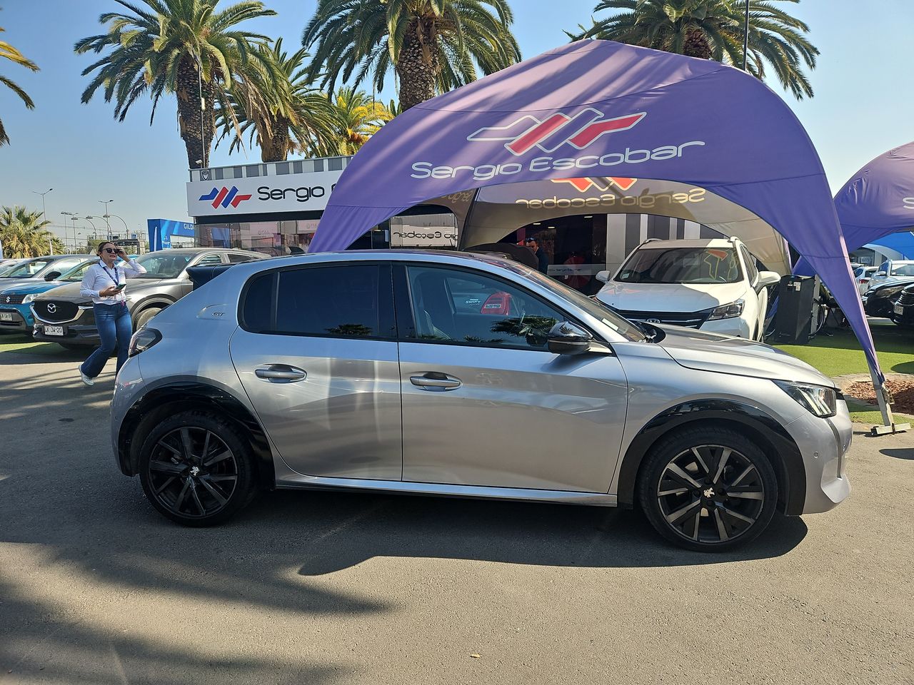 Peugeot 2008 2008 Puretech 130 Eat8 1.2 Aut 2023 Usado en Usados de Primera - Sergio Escobar