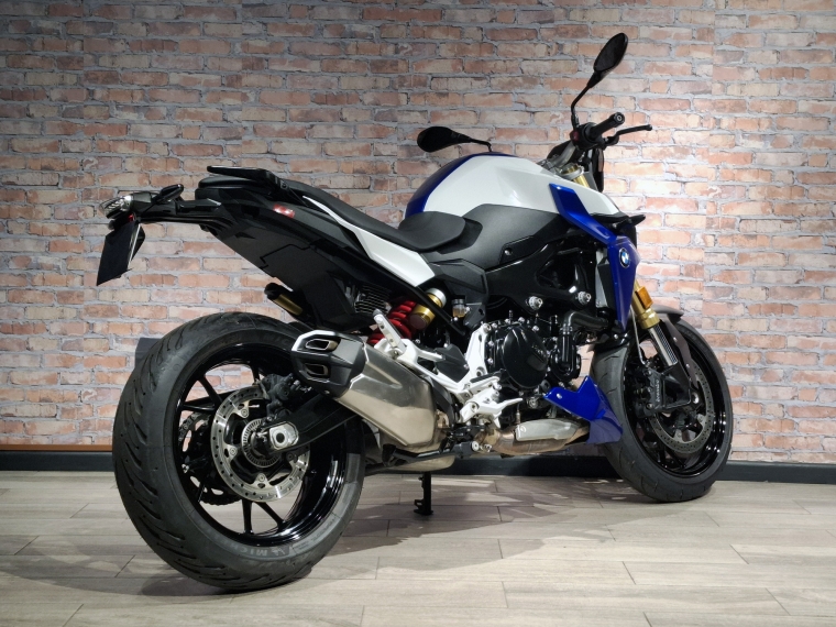 Bmw F 900 r . 2023 Usado en BMW Premium Selection