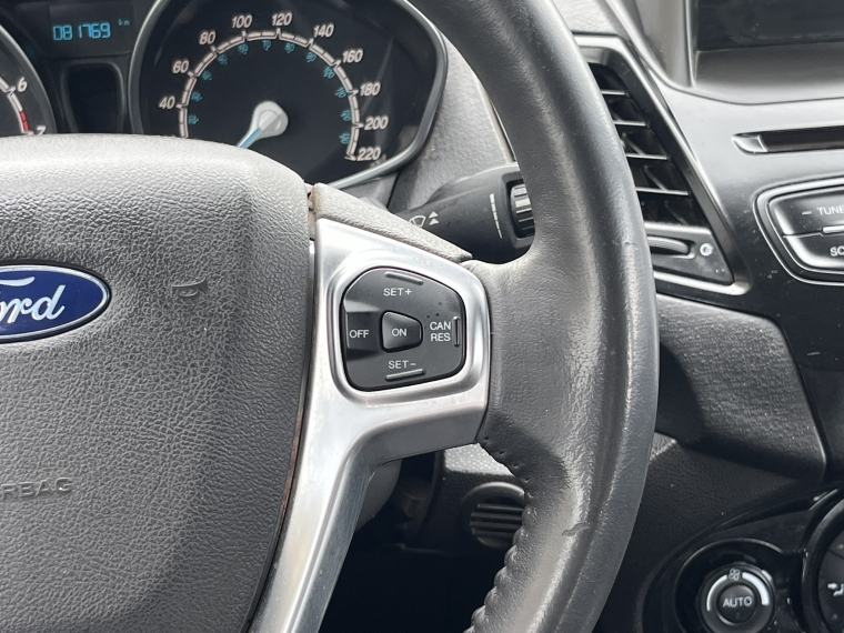 Ford Fiesta Titanium 1.6 2017 Usado  Usado en Kovacs Usados