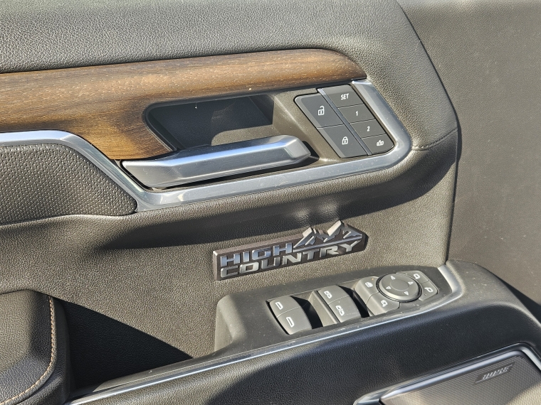 Chevrolet Silverado Td High Country At 4x4 2024 Usado  Usado en Kovacs Usados
