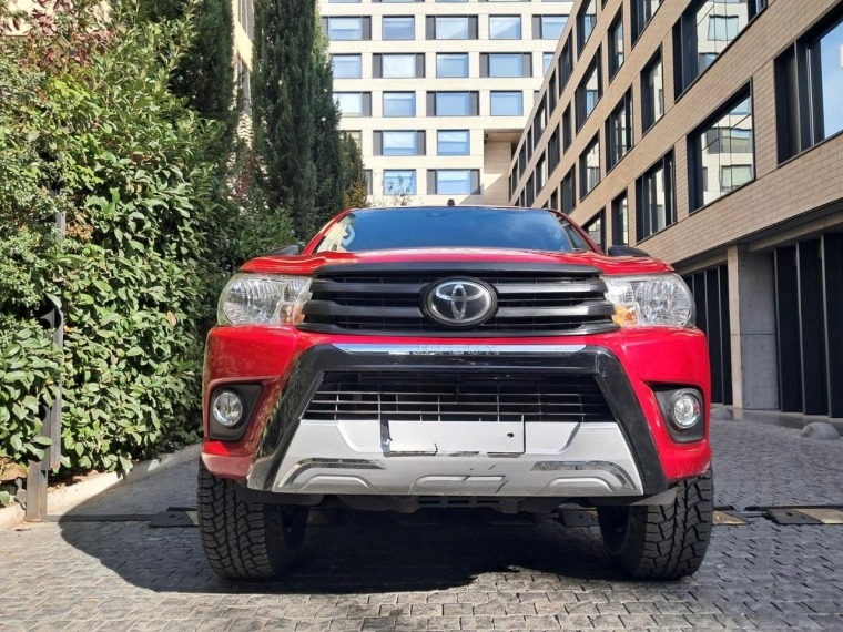 TOYOTA HILUX DX 4X4 2.4 - imagen 1