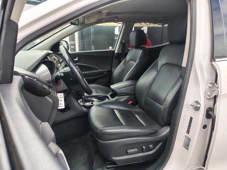 Hyundai Santa fe Santa Fe Gls Full 4wd 3.3 At 2014 Usado en Rosselot Usados