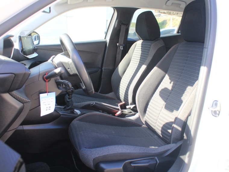 Peugeot 2008 Nuevo 2008 Active Pack Bluehdi 100 Blanco 2022 Usado en Rosselot Usados
