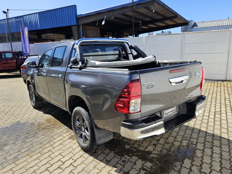 Toyota Hilux 2.4 Mt 2023 Usado  Usado en Kovacs Usados