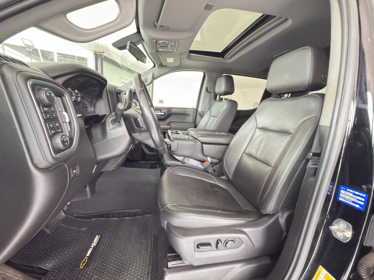 Chevrolet Silverado 5.3 Aut Trail Boss 2019 Usado en Automotriz Olea Flaño