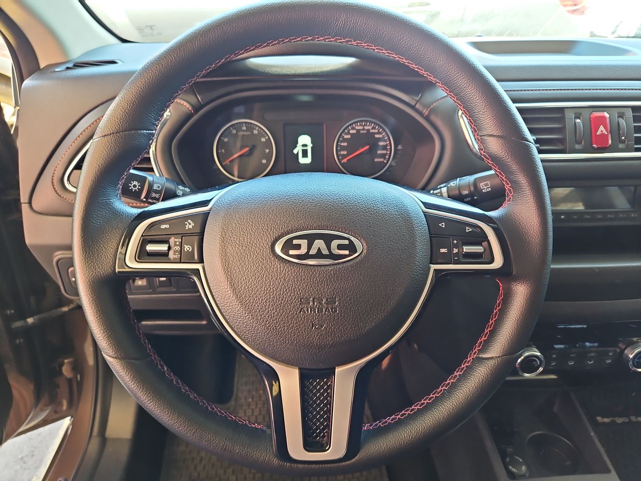 Jac Js2 Js2 Hatchback 1.5 2023 Usado Usado en Webautos.cl Jac Js2 Js2 Hatchback 1.5 2023 Usado Usado en Webautos.cl