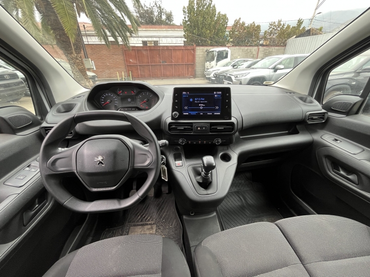 Peugeot Partner Partner Bluehdi 1.5 2024 Usado  Usado en Kovacs Usados