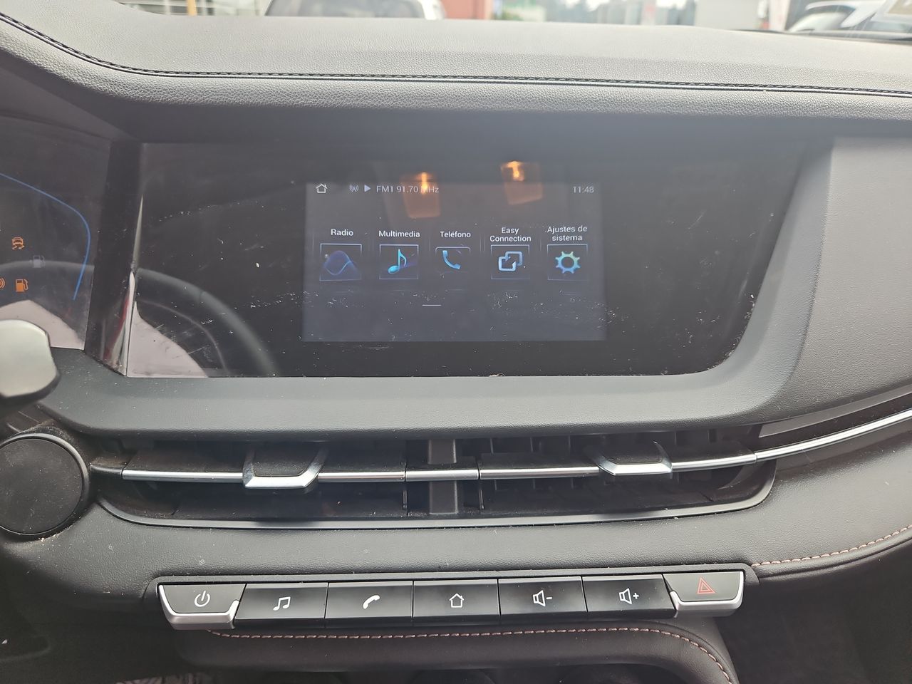 Changan Cs15 Cs15 Hb 4x2 1.5 2023 Usado en Usados de Primera - Sergio Escobar