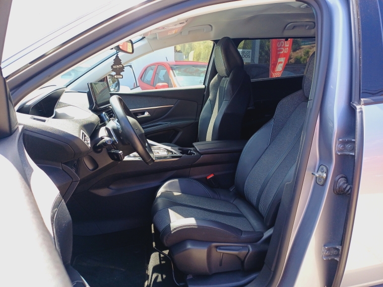 Peugeot 5008 Nuevo 5008 Allure Pack Bluehdi 130 Eat8 2022 Usado en Rosselot Usados