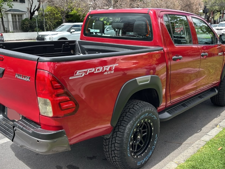 Toyota Hilux Dcab Dx 4X4 2.4Cc — foto 4 de 14