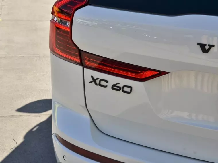 Volvo Xc60 T8 Recharge 4x4 2.0 Aut 2025 Usado Usado en BMW Premium Selection Volvo Xc60 T8 Recharge 4x4 2.0 Aut 2025 Usado Usado en BMW Premium Selection