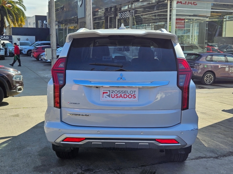 Mitsubishi Montero sport Montero Sport 3.0 Aut 2024 Usado en Rosselot Usados
