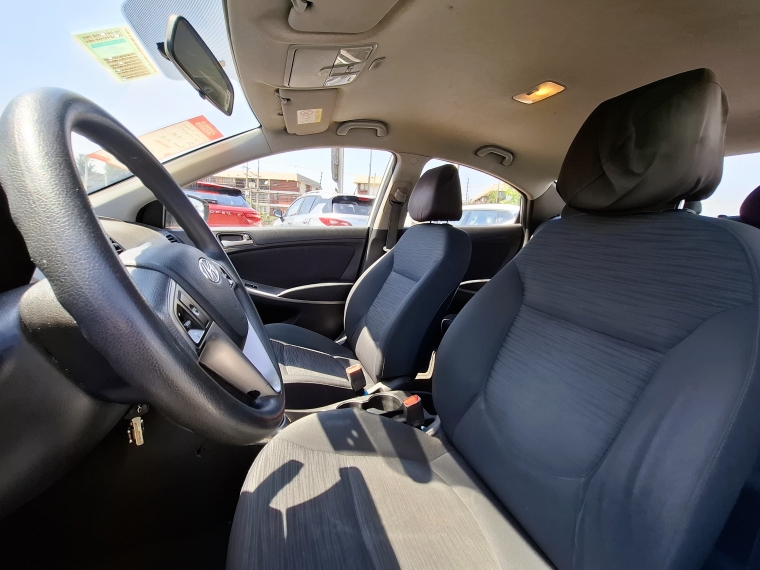 Hyundai Accent Accent Gl 1.4 2020 Usado en Rosselot Usados