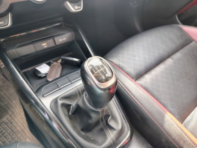 Kia Rio 5 Rio 5 Sport 1.6 2022 Usado en Rosselot Usados
