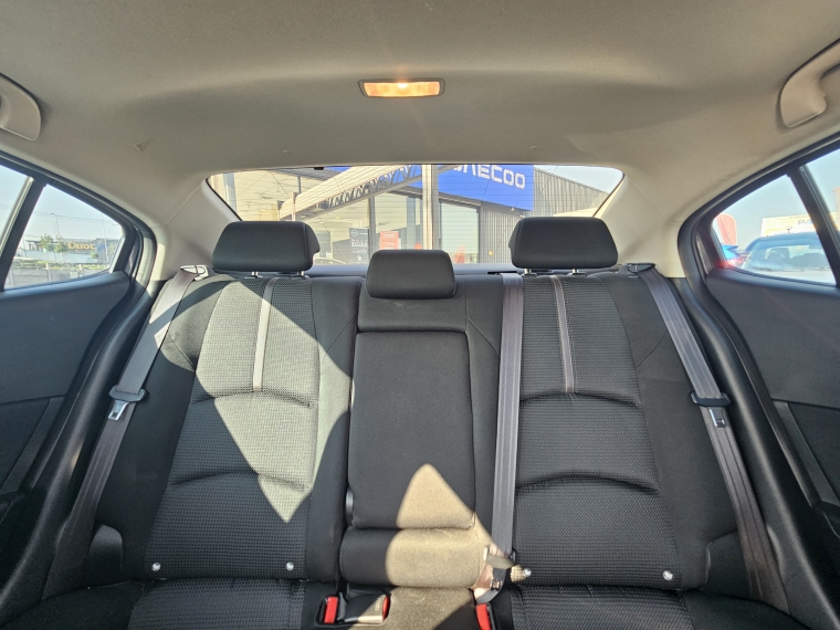 Mazda 3 2.0 Sr At 2017 Usado  Usado en Kovacs Usados