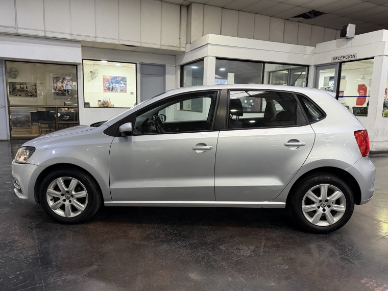 Volkswagen Polo Highline 1.6l Aut 2016  Usado en Grass & Arueste