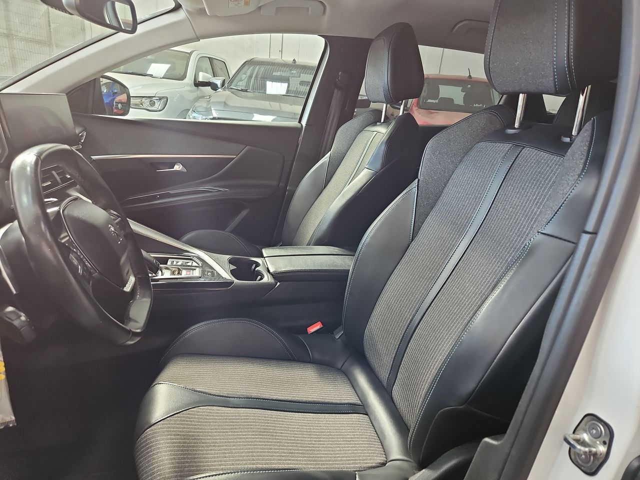 Peugeot 3008 3008 Allure 1.5  Aut 2022 Usado  Usado en Webautos.cl