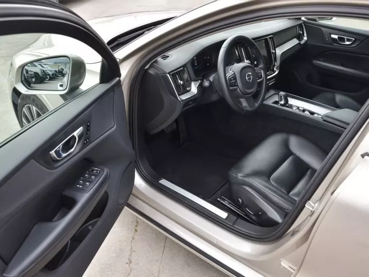 Volvo S60 B4 2023 Usado  Usado en BMW Premium Selection