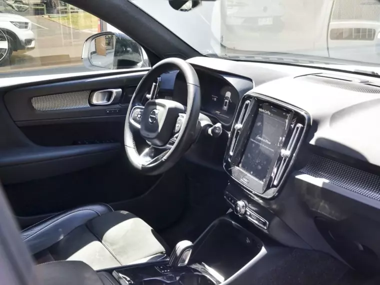 Volvo Xc40 Electrico P8 R-design Awd At 5p 2022 Usado  Usado en Webautos.cl