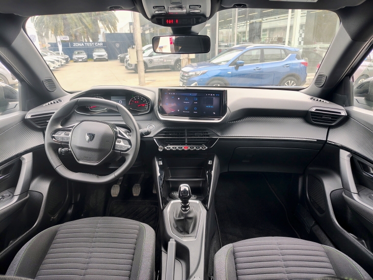 Peugeot 2008 2008 Active 1.2 2024 Usado en Rosselot Usados