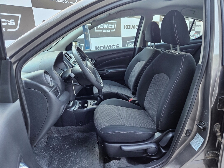 Nissan Versa 1.6 Sense Mt 2015 Usado  Usado en Kovacs Usados