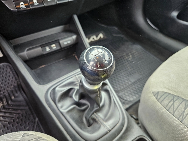 Kia Soluto Soluto Lx 1.4l 5mt Ac - 2225 2023 Usado en Rosselot Usados