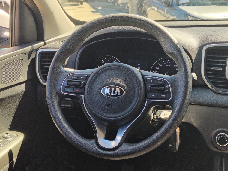 Kia Sportage Sportage Lx 2.0l Gsl 6mt 2wd 4x2 - 1798 2017 Usado en Rosselot Usados