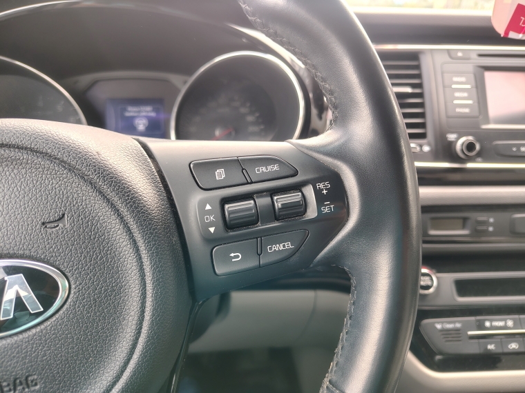 Kia Sorento Grand Carnival Ex 3.3l Gsl 6at 8p Full - 1599 2018 Usado en Rosselot Usados