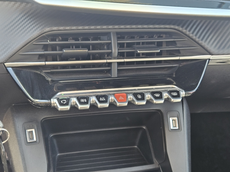 Peugeot 208 Nuevo 208 Style Puretech 75 Mt 1.2 Euro 6b 2024 Usado en Rosselot Usados