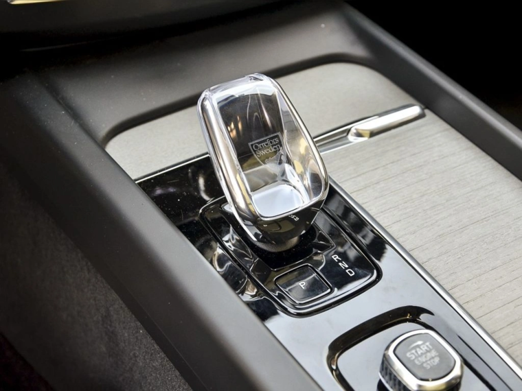 Volvo Xc60 T8 Awd Recharge Ultimate 2025 Usado  Usado en Webautos.cl