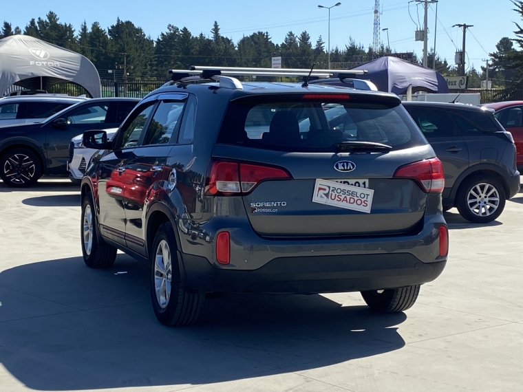 Kia Sorento Sorento Ex 2.4 Aut 2014 Usado en Rosselot Usados