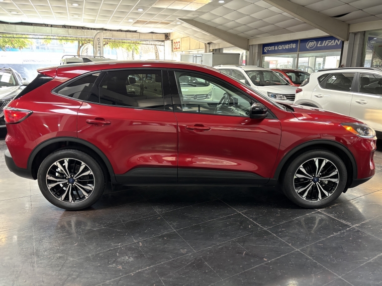 Ford Escape Se Hybrido 2.5l Aut 2023  Usado en Grass & Arueste