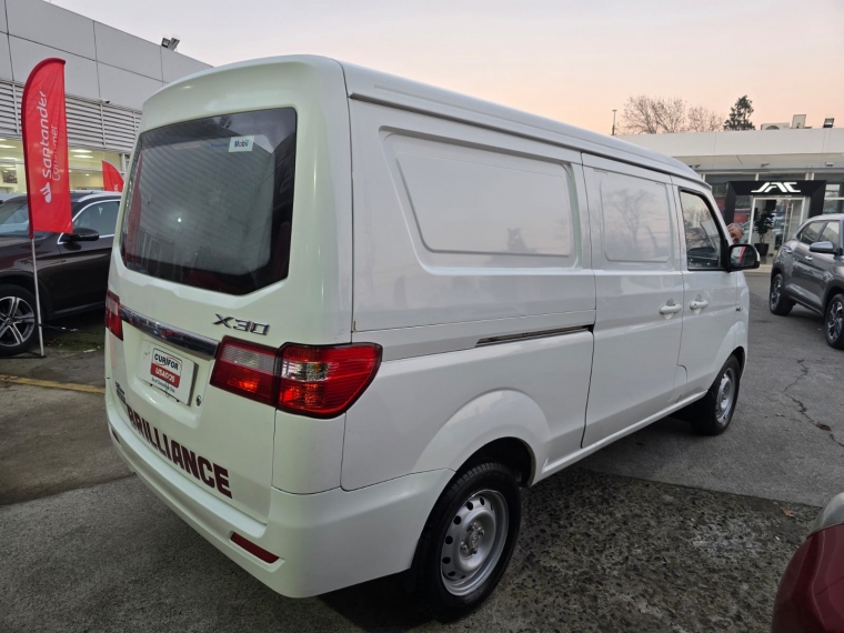 Brilliance X30 1.5 Std Mt - Solo 14.000km 2022 Usado  Usado en Webautos.cl