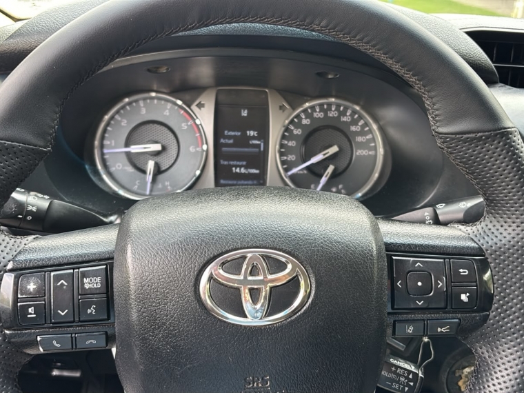 TOYOTA HILUX  Dcab DX 4x2 2.4cc - imagen 8