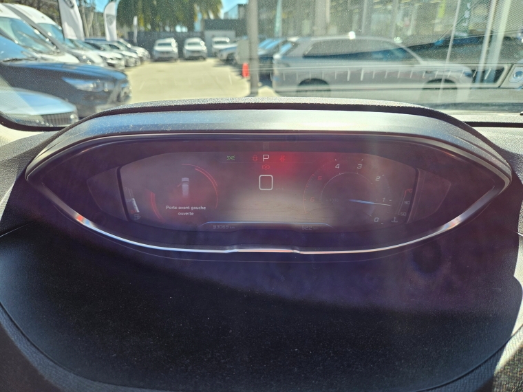 Peugeot 5008 5008 Allure Bluehdi 1.5 Aut 2020 Usado en Rosselot Usados