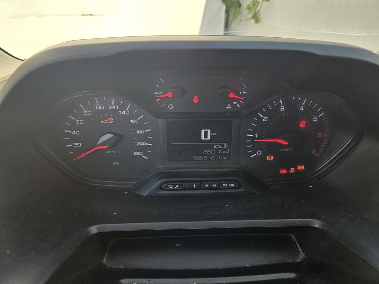 Peugeot Partner 1.6 Hdi Mt Ac 2022 Usado  Usado en Webautos.cl