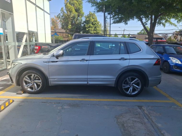 Volkswagen Tiguan 2.0 Tsi R-line 4motion At 5p 2023 Usado  Usado en Webautos.cl