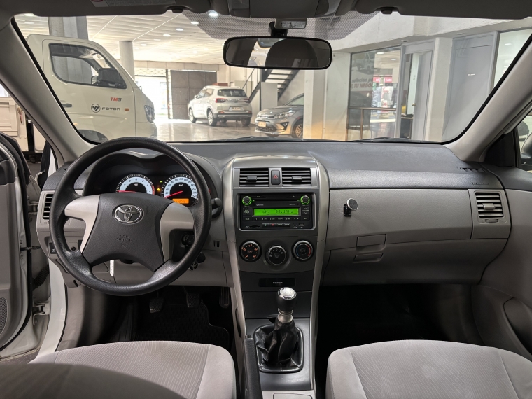Toyota Corolla Gli 1.6l 6mt Ac 2013  Usado en Grass & Arueste